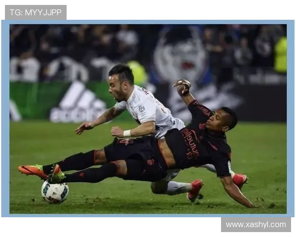 武汉足球队进攻体系解析：战术创新与球队协同的完美结合